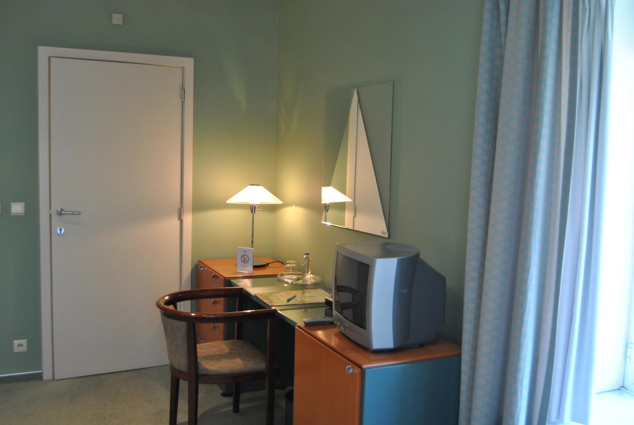 Greenpark Hotel Sint-Pieters-Leeuw Værelse billede